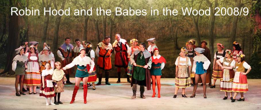 Broxbourne Pantomime Photo: Robin Hood, Merry Men, Villagers
